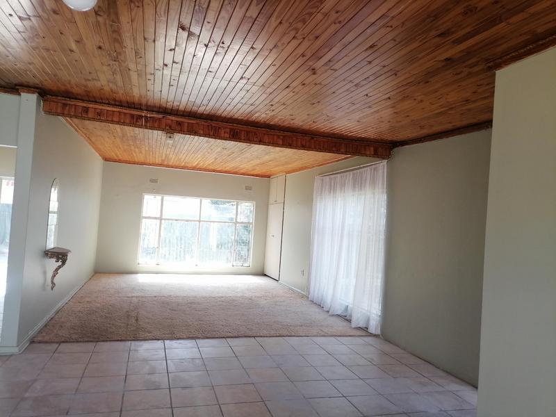 4 Bedroom Property for Sale in Odendaalsrus Free State